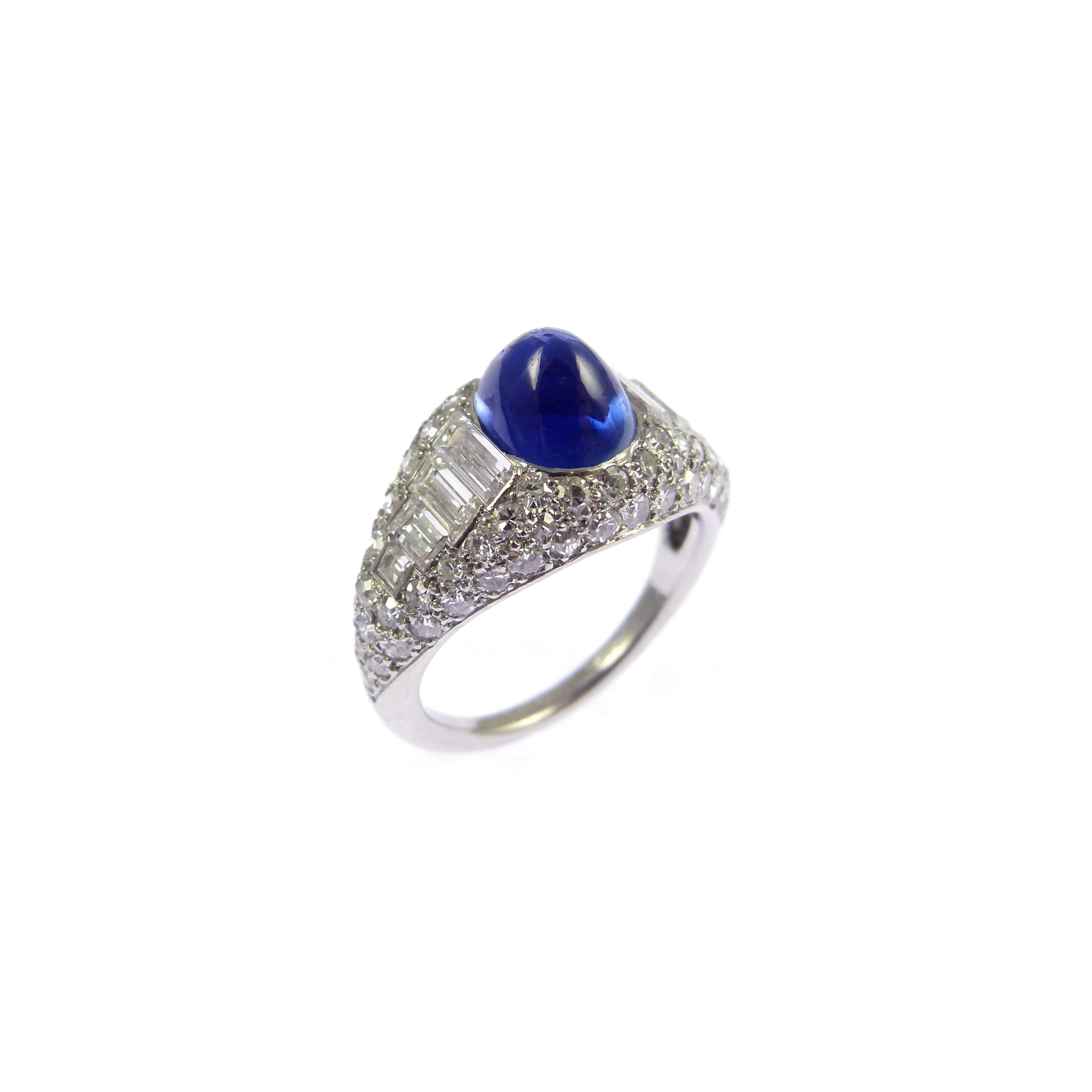 Cabochon sapphire and diamond cluster 